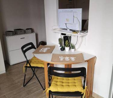 Fontainebleau Apartment | 25 m² Apartment ∙ 1 bedroom ∙ 2 guests