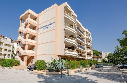 Sainte-Maxime City Centre Apartment | 25 m² Apartment ∙ 1 bedroom ∙ 4 guests