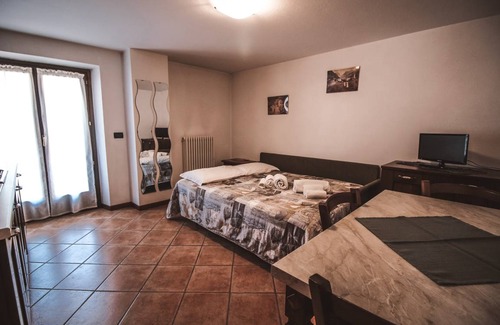 Brusson Apartment | 25 m² Apartment ∙ 1 bedroom ∙ 2 guests