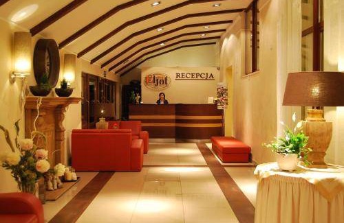 Konskie Hotel | 25 m² Hotel ∙ 2 bedrooms ∙ 6 guests