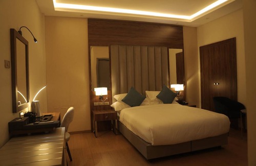 Bole Hotel | 25 m² Hotel ∙ 3 guests