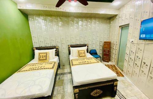 Mirpur Hotel | 25 m² Hotel ∙ 4 guests