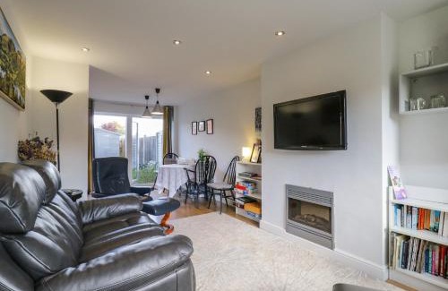 Sawston House | 25 Resbury Close
