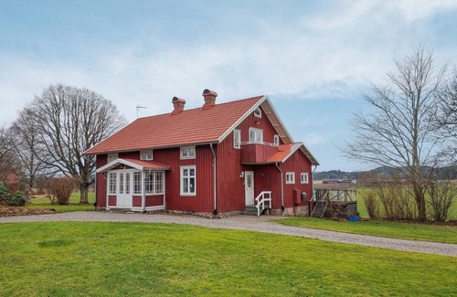 Sollebrunn House | 250 m² House ∙ 5 bedrooms ∙ 11 guests