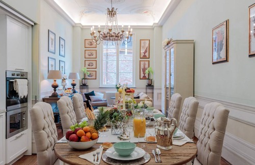 Lucca Historical Center Apartment | 250 m² Apartment ∙ 5 bedrooms ∙ 10 guests