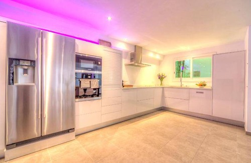 Altea Apartment | 250 m² Apartment ∙ 3 bedrooms ∙ 9 guests