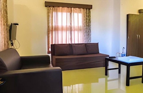 Murud-Harnai Hotel | 250 m² Hotel ∙ 2 guests