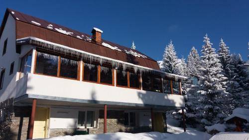 Ranca House | 250 m² House ∙ 6 bedrooms ∙ 12 guests