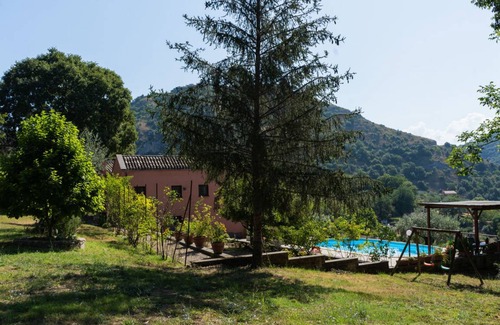 Salisano Villa | 250 m² Villa ∙ 1 bedroom ∙ 8 guests