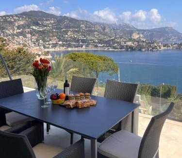 Mont Boron Villa | 250 m² Villa ∙ 4 bedrooms ∙ 8 guests