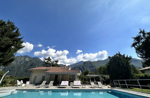 Bagolino Villa | 250 m² Villa ∙ 6 bedrooms ∙ 13 guests