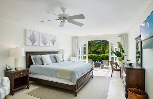 Westmoreland Villa | 251 m² Villa ∙ 3 bedrooms ∙ 6 guests