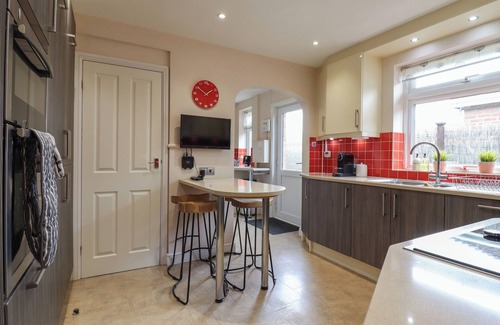 Colchester House | 256 LONDON ROAD, character holiday cottage in Colchester
