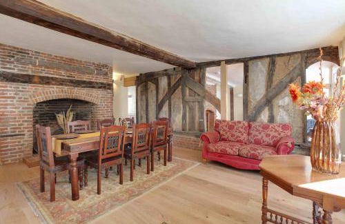 Heybridge House | 257 m² House ∙ 5 bedrooms ∙ 10 guests