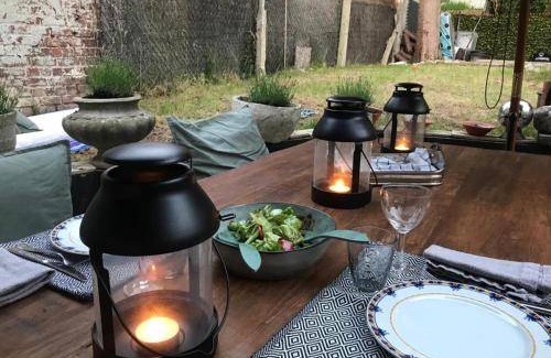 Transvaal House | 260 m² House ∙ 2 bedrooms ∙ 4 guests