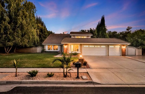 Simi Valley House | 260 m² House ∙ 3 bedrooms ∙ 4 guests