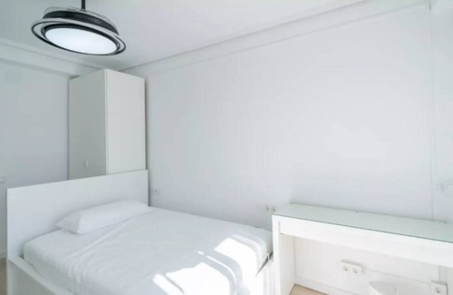 Benicalap Resort | 260 m² Private room ∙ 1 bedroom ∙ 1 guest