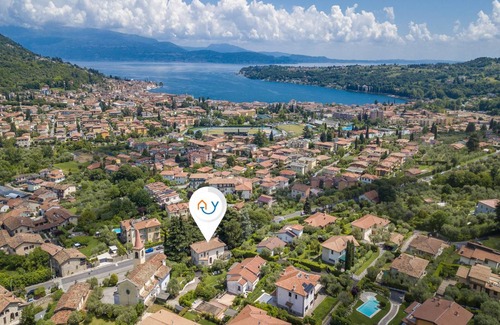 Salo Villa | 260 m² Villa ∙ 6 bedrooms ∙ 16 guests
