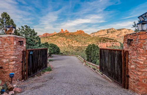Uptown Sedona House | 269 m² House ∙ 4 bedrooms ∙ 8 guests