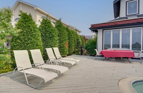 Avalon House | 269 m² House ∙ 5 bedrooms ∙ 12 guests