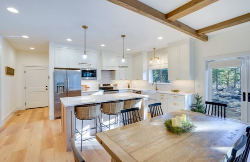 Oregon Water Wonderland House | 269 m² House ∙ 5 bedrooms ∙ 11 guests