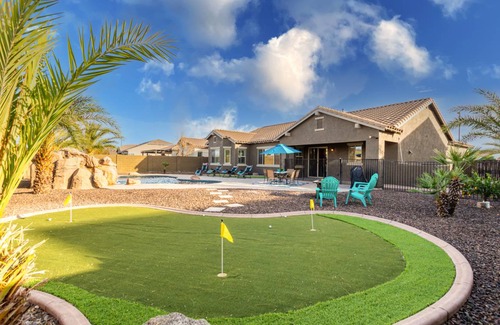Stratland Shadows House | 273 m² House ∙ 4 bedrooms ∙ 8 guests