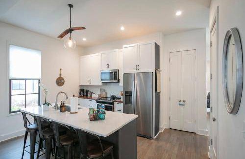 Historic Downtown Franklin House | 273 m² House ∙ 1 bedroom ∙ 10 guests