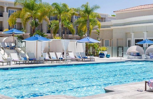 Newport Beach Hotel | 279 m² Hotel ∙ 127 guests