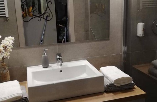 Zielona Gora Apartment | 28 m² Apartment ∙ 1 bedroom ∙ 3 guests