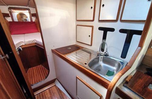Selvacava Boat Rental | 28 m² Houseboat ∙ 3 bedrooms ∙ 6 guests