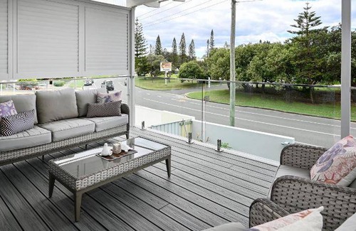 Buddina House | 280 m² House ∙ 5 bedrooms ∙ 10 guests