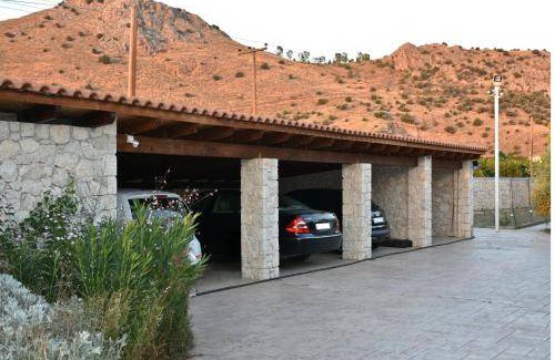 Nafplio Villa | 280 m² Villa ∙ 3 bedrooms ∙ 10 guests