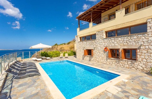 Katochori Villa | 280 m² Villa ∙ 5 bedrooms ∙ 12 guests