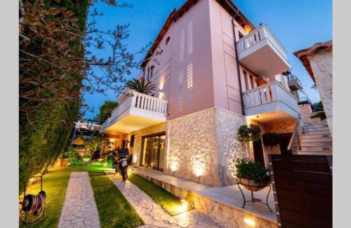 Markopoulo Mesogaias Villa | 285 m² Villa ∙ 4 bedrooms ∙ 9 guests