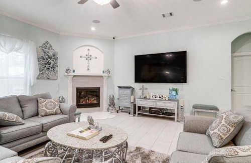 Spring House | 288 m² House ∙ 4 bedrooms ∙ 11 guests