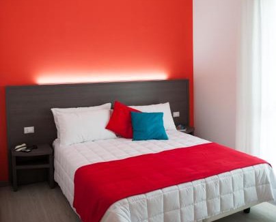 Bollate Hotel | 29 Cav Apartments