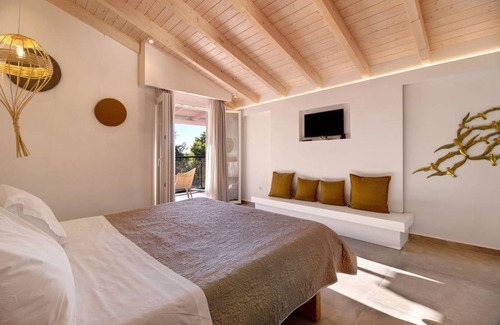 Anthousa Resort | 29 m² Private room ∙ 1 bedroom ∙ 2 guests