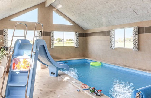 Stege House | 298 m² House ∙ 9 bedrooms ∙ 24 guests