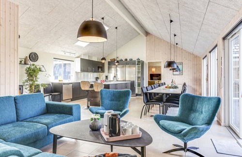 Stege House | 298 m² House ∙ 9 bedrooms ∙ 24 guests