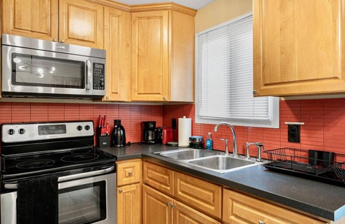 Highline Apartment | 2b1b Apt Unit @South Seattle minutes to airport