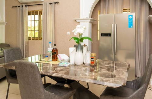 Lome Apartment | 2bed air-conditioned living room apartment