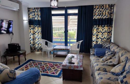 Al-Muntazah Apartment | 2bed rooms 95m, Garden&sea view, first floor, Family only دور اول بمدخل مستقل
