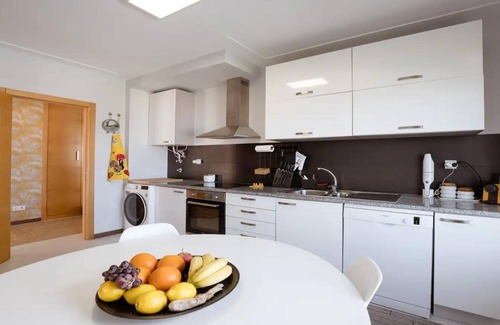 Nazare Apartment | 2Bedroom-1Bathroom-SeaView-OutdoorPool-PetFriendly