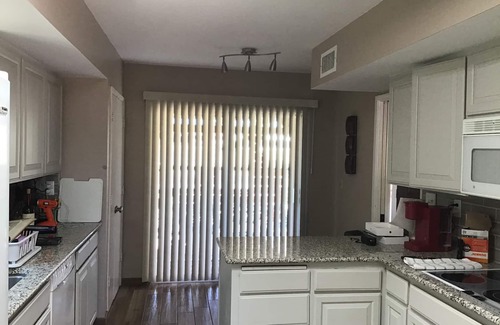 Green Valley Country Club Estates House | 2BR 2BA Walkable Neighborhood Mountain Golf Course View1700sf Large Patio