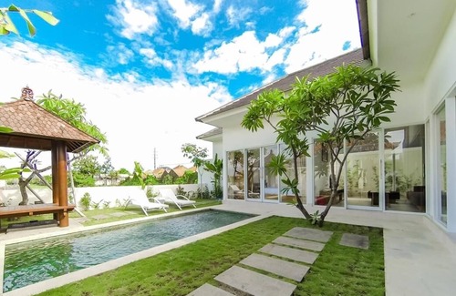 Renon Villa | 2BR Anna Villa 4 few mnts to Sanur beach
