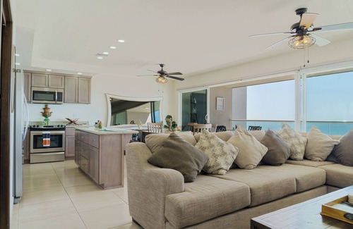 Rosarito Condo | 2BR Beach Retreat w/Amazing Views/Pools & Hottubs!