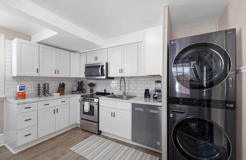 Kingsport House | 2BR house minutes from Holston Valley & Eastman