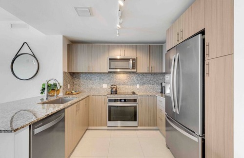 Doral Apartment | 2BR Luxury Stay | Downtown Doral's Best Location
