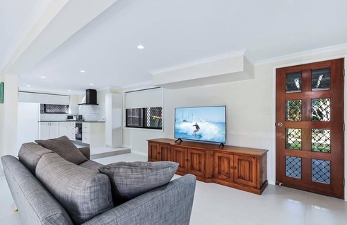 Bald Hills House | 2BR Spacious House in Bald Hills