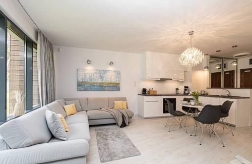 Trzebiatow Apartment | 2Homerent | Garden | Beachside | Pool | WIFI